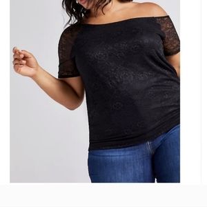 NWT 🖤Torrid off shoulder lace Tee shirt top Size 2